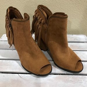 DV Dolce Vita Suede Fringe Booties